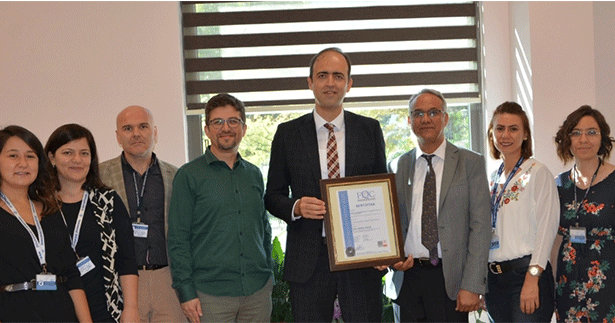 PAÜ’de ISO 9001:2015 belgesi yenilendi