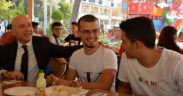 Özbaş, yeni üniversiteliler ile buluştu