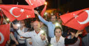 Sarayköy’de “Cumhuriyet Yürüyüşü”
