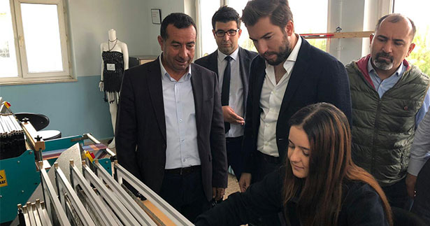 DOSTEK KOLEJİ’NE SANAYİCİNİN DESTEĞİ SÜRÜYOR