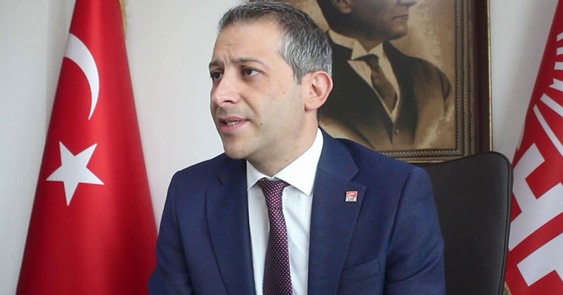 Akbaba: “Ecevit Türk siyasetinde örnekti”