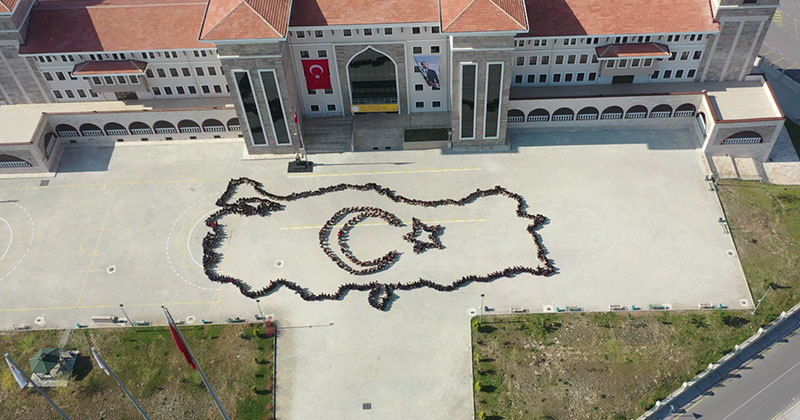 Harita için 650 öğrenci görev aldı