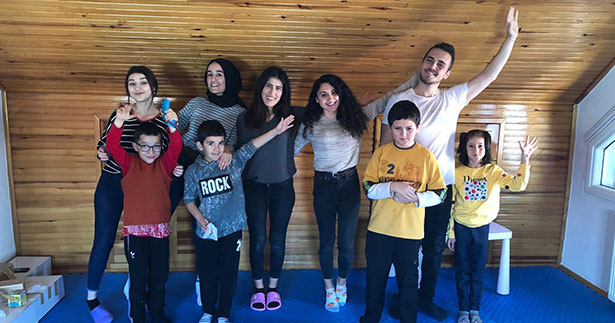 “Hayat Birlikte Güzel Atölyeleri” fark yaratıyor
