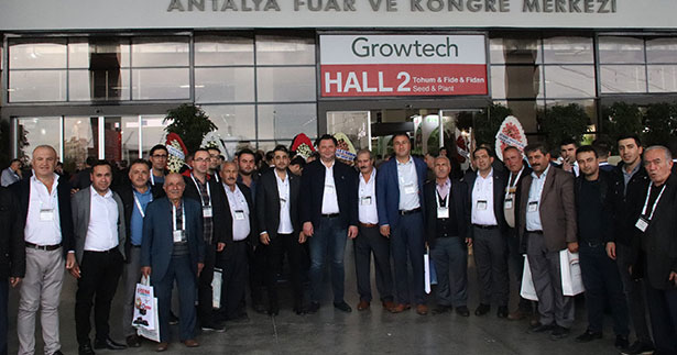 Tavaslı çiftçilerden fuar çıkarması