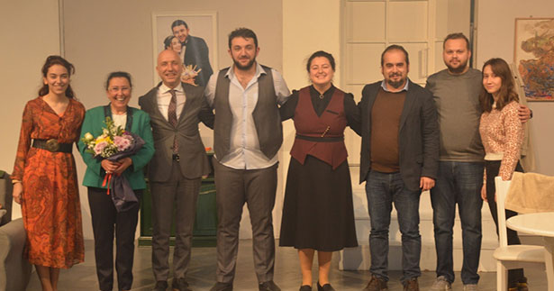 Sarayköy’de son gösteri: “Geç kalanlar”
