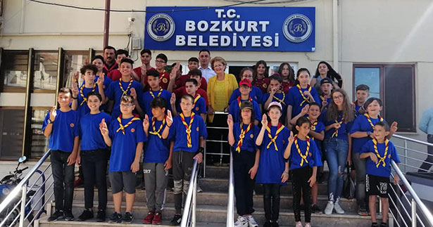 Bozkurtlu izciler kampı tamamladı