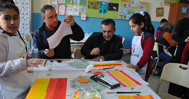 Öğrenciler “keyifli okul” atölyesinde