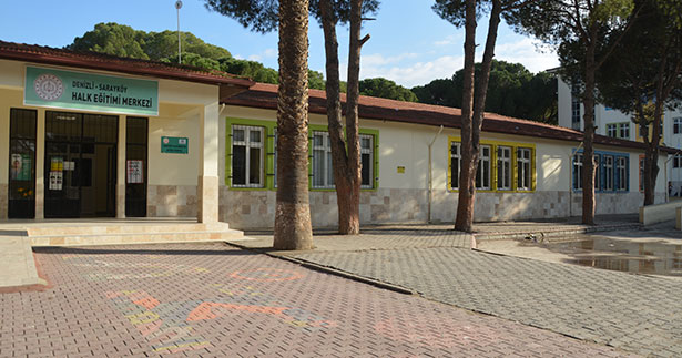 Sarayköy’de Halk Eğitim Merkezi kurs saatleri değişti