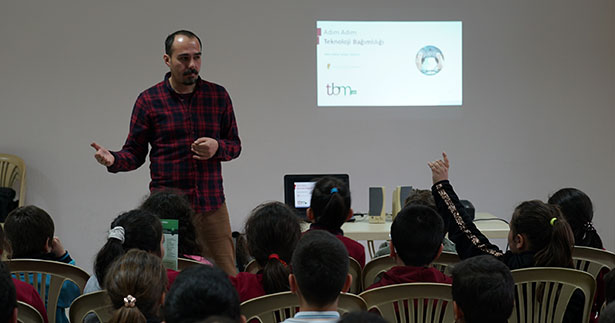 Büyükşehir’den teknoloji bağımlılığı semineri