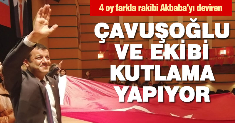 Çavuşoğlu ve ekibi zaferi kutladı