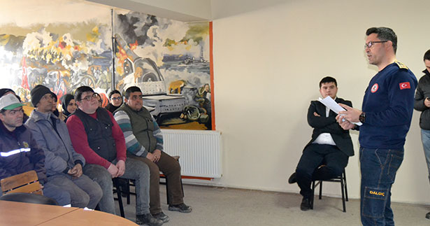 Buldan Belediyesi personeline yangın eğitimi