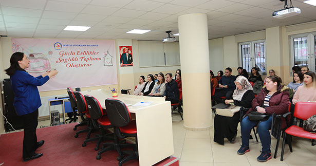 Hamilelik Okulu 17. dönem eğitimlerine başladı