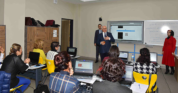Eğitimciler Web 2.0’ı öğreniyor