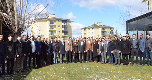 Milletvekili Tin, genç iş insanlarıyla buluştu