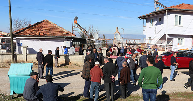 Merdivenden düşen yaşlı adam hayatını kaybetti