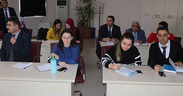 Çal’da belediye personeline verimlilik eğitimi