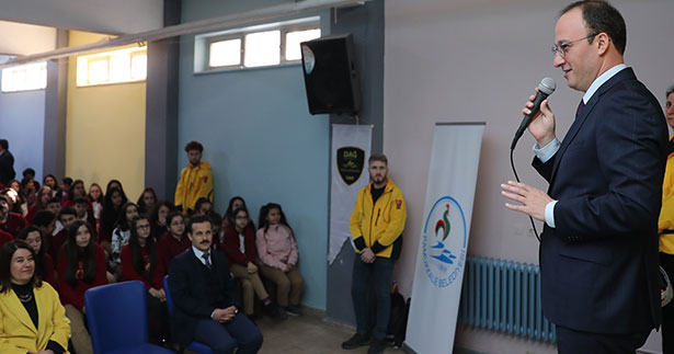 Pamukkale Belediyesi’nden deprem eğitimi