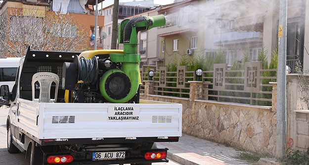 Merkezefendi’nin her noktası dezenfekte ediliyor
