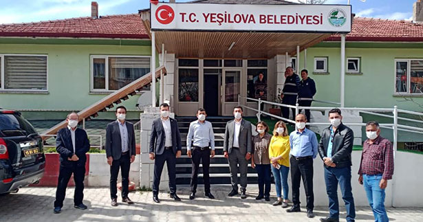 Çavuşoğlu’ndan Yeşilova’ya geçmiş olsun ziyareti