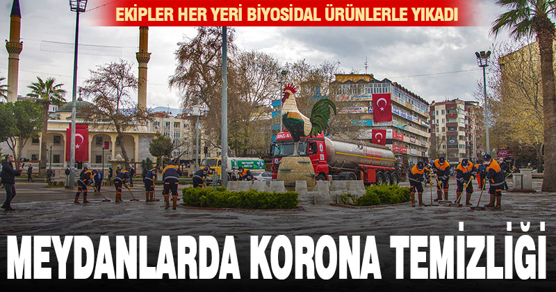 Büyükşehir meydanları dezenfekte ediyor