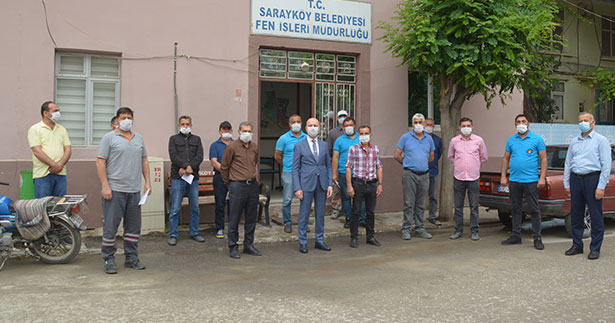 Özbaş, belediye personelinin bayramını kutladı