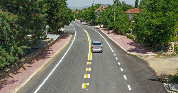 Büyükşehir Baklan’da yol çalışmasını tamamladı