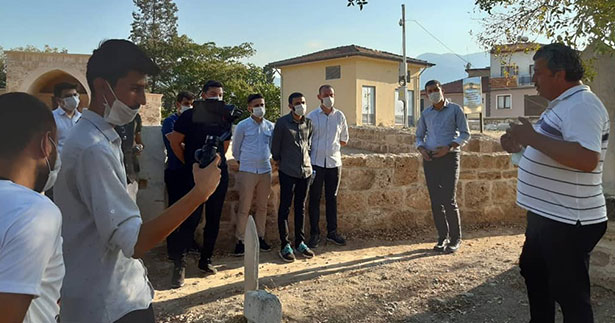 Ülkücülerden tarihi İlbade Mezarlığı ziyareti
