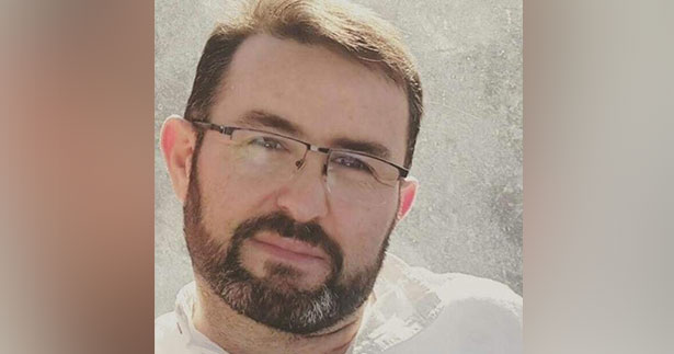 Genç müteahhit kalbine yenildi