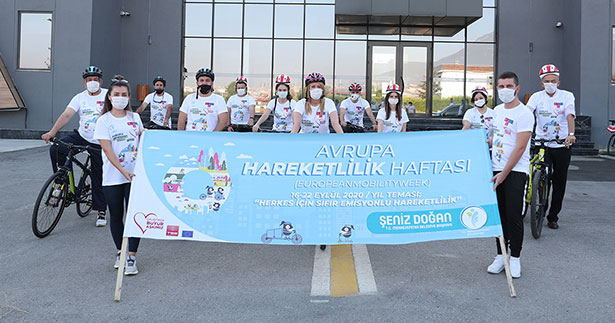 Merkezefendi’de pedallar hareketlilik için çevrildi