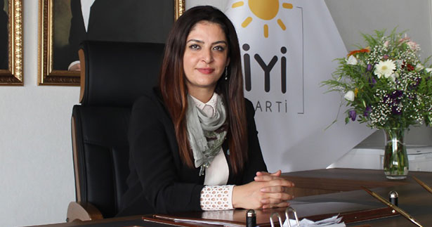 İYİ Parti’den öğrencilere destek kampanyası