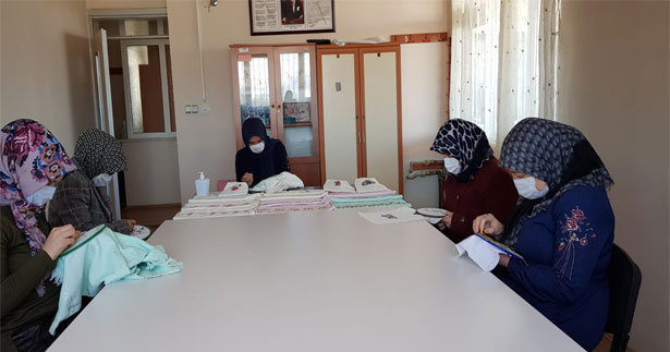 İŞKUR kadınları meslek sahibi yapıyor