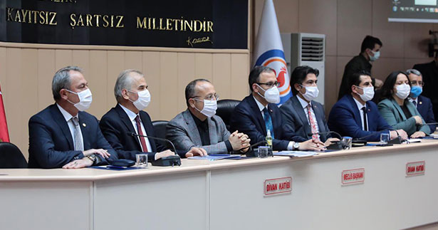Bakan’dan Buldan’a yatırım sözü