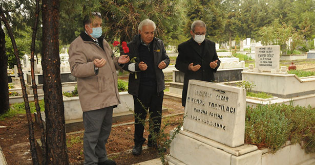 Duayen gazeteci Kemal Tartılacı unutulmadı