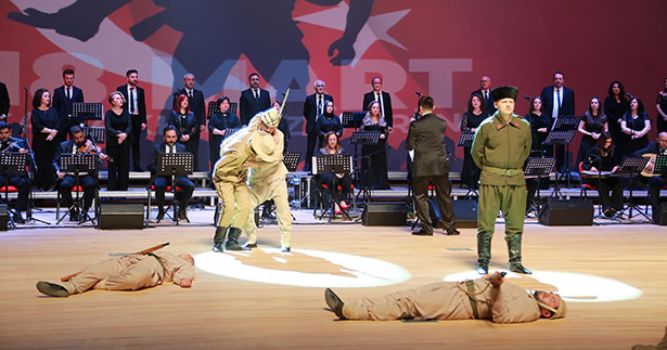 Türküler kahramanlar için söylenecek