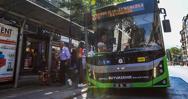 Pazar günü sınava gireceklere ulaşım ücretsiz