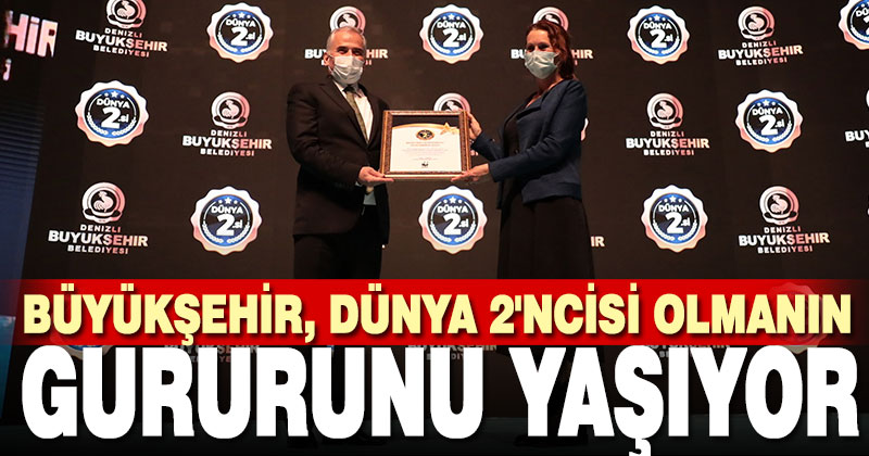 Büyükşehir Dünya 2’ncisi olmanın gururunu yaşıyor