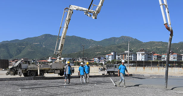 Buldan’a portatif yüzme havuzu yapılıyor
