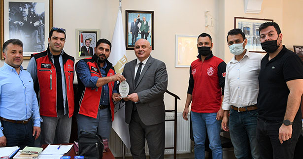 İHH’den Başkan Şevik’e teşekkür ziyareti