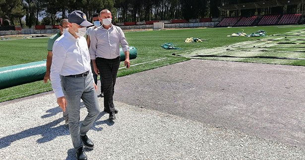 Sarayköy Stadı’nda yenileme çalışması başladı