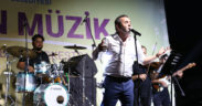Merkezefendi’de mahalle konserleri sürüyor