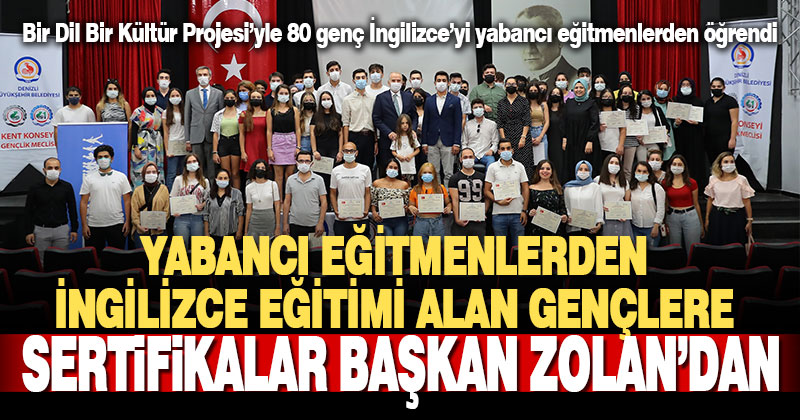 80 genç, 10 yabancı eğitmenden İngilizce eğitimi aldı