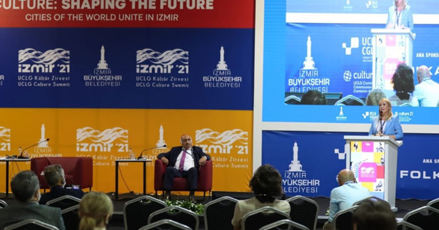 Başkan Doğan Dünya Belediyeler Birliği Kültür Zirvesi’ne katıldı