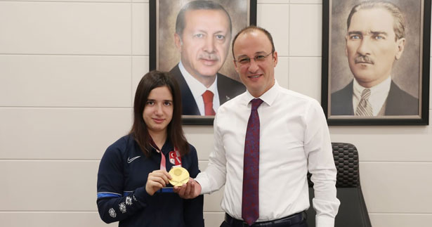 Başkan Örki şampiyon sporcuyu ağırladı