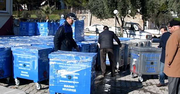 Buldan Belediyesi’ne hibe desteği