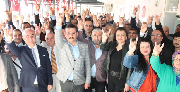 MHP Denizli teşkilatı bayramlaşma töreninde buluştu