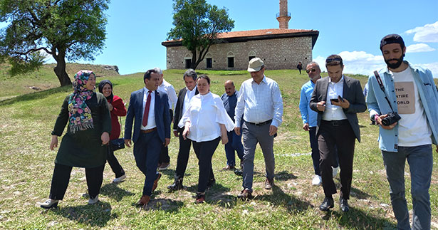 Kale’de “turizm günleri” sürüyor