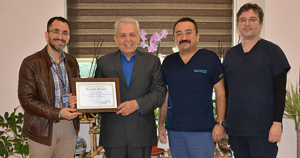 Hayırseverden PAÜ Hastanesi’ne cihaz bağışı