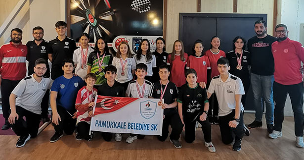 Pamukkaleli dartçılardan 12 madalya