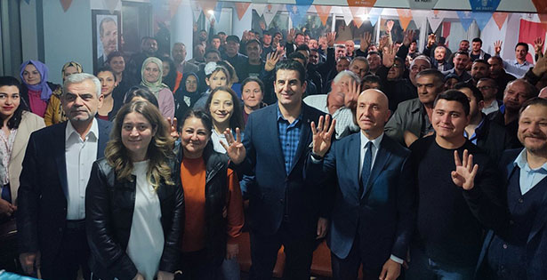 Ak Parti İl Başkanı Güngör, sandık başkanlarıyla buluştu