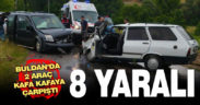 Otomobille hafif ticari araç kafa kafaya çarpıştı; 8 yaralı